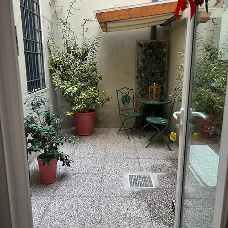 Civico 7 Al Santo Ospedali * Padova